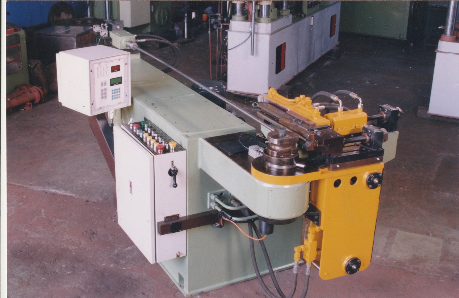 Hydraulic Bale Cutters